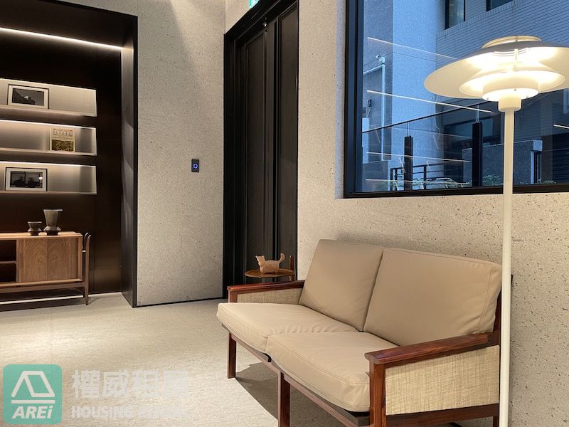 C21仰德美術館住進藝術品三房大平車