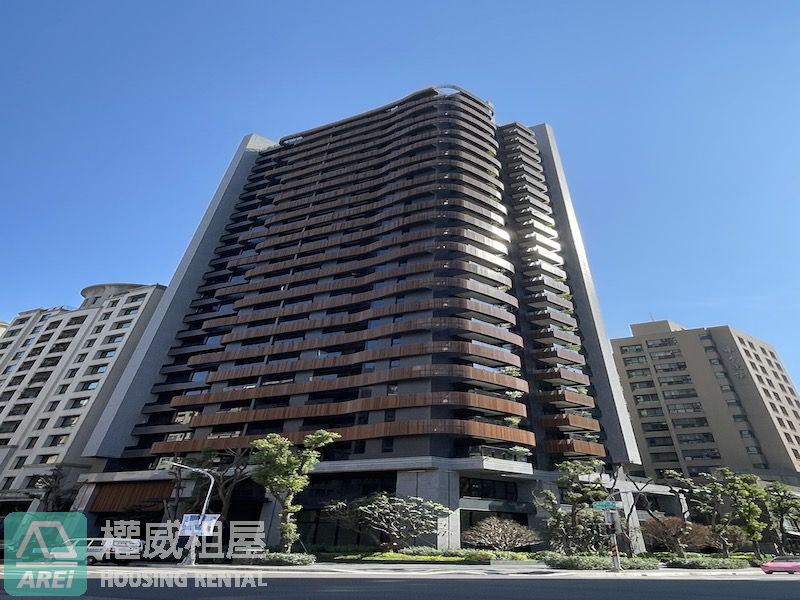 C21仰德美術館住進藝術品三房大平車