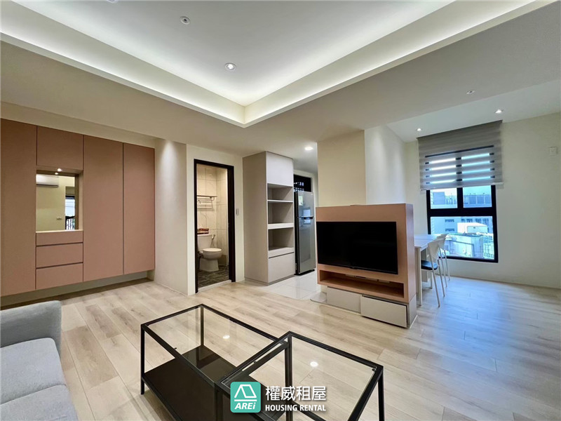 高醫郡都當代精品美景2+1房平車