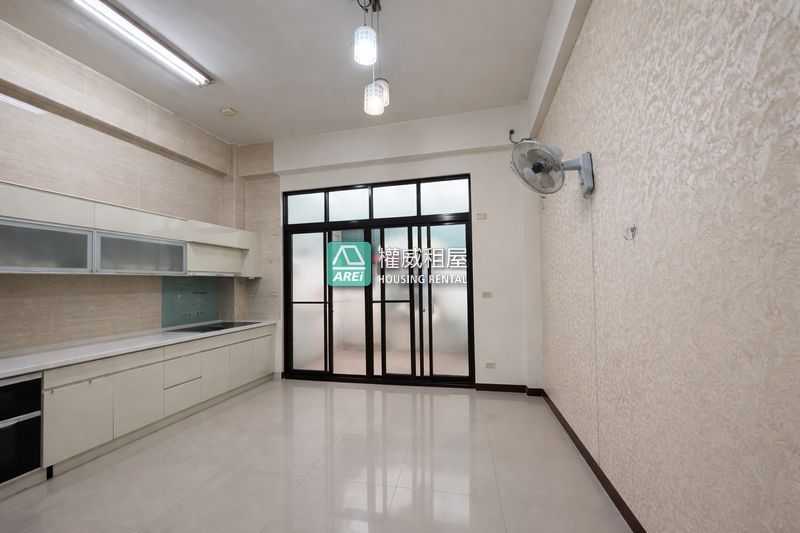 🎀仁武八德大六房｜透天｜近交流道🎀