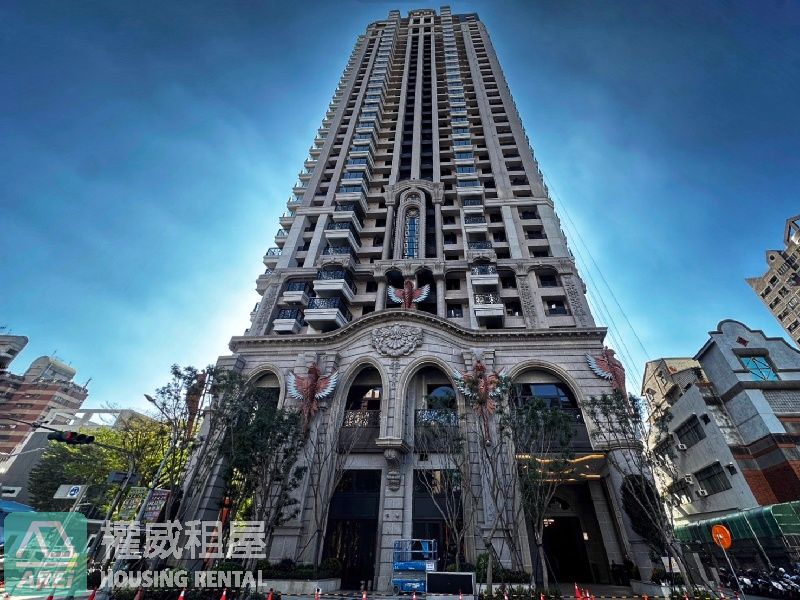 左營 | 興富發鉑愛悅 | 擎天地標景觀兩房平車 | 可租補可寵物