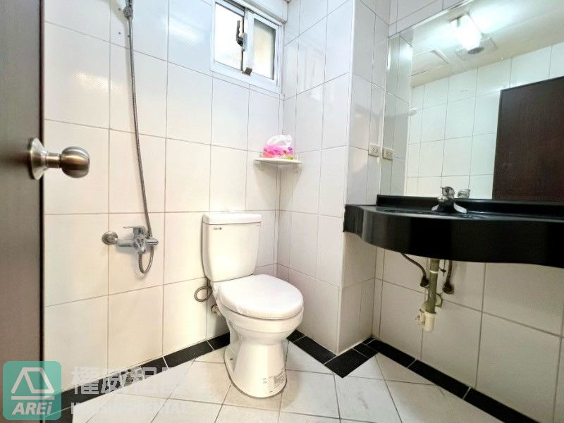 法國愛樂|全新家電|2+1房兩衛兩衛|平面車位|