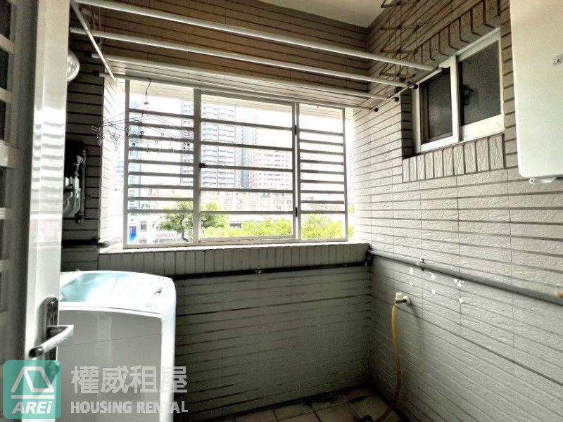 法國愛樂|全新家電|2+1房兩衛兩衛|平面車位|