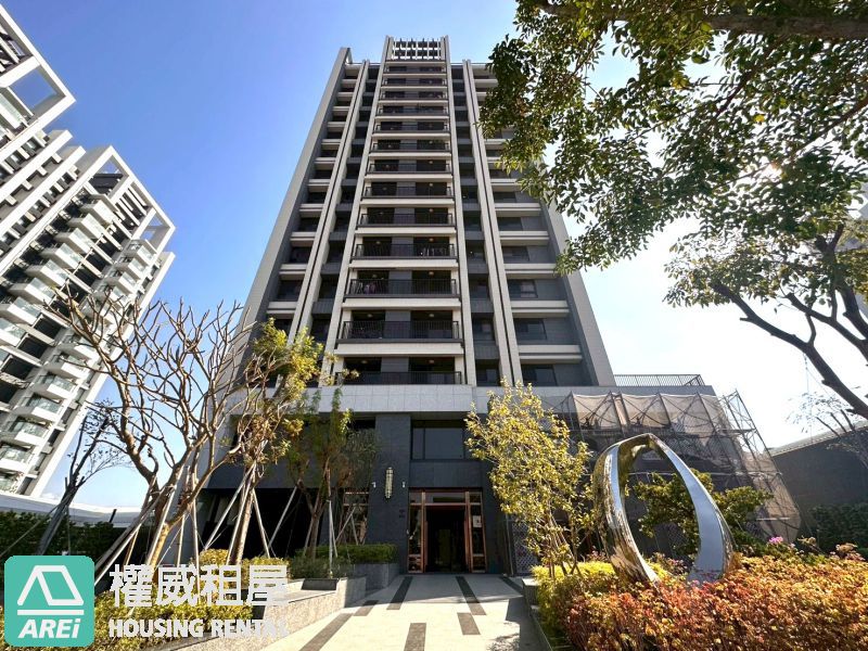 楠梓高大特區｜TOP ONE｜家具家電齊全｜可立即入住