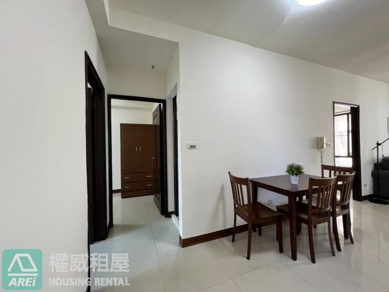 🏙️ R14 巨蛋明華・石上麗晶｜明亮三房車位