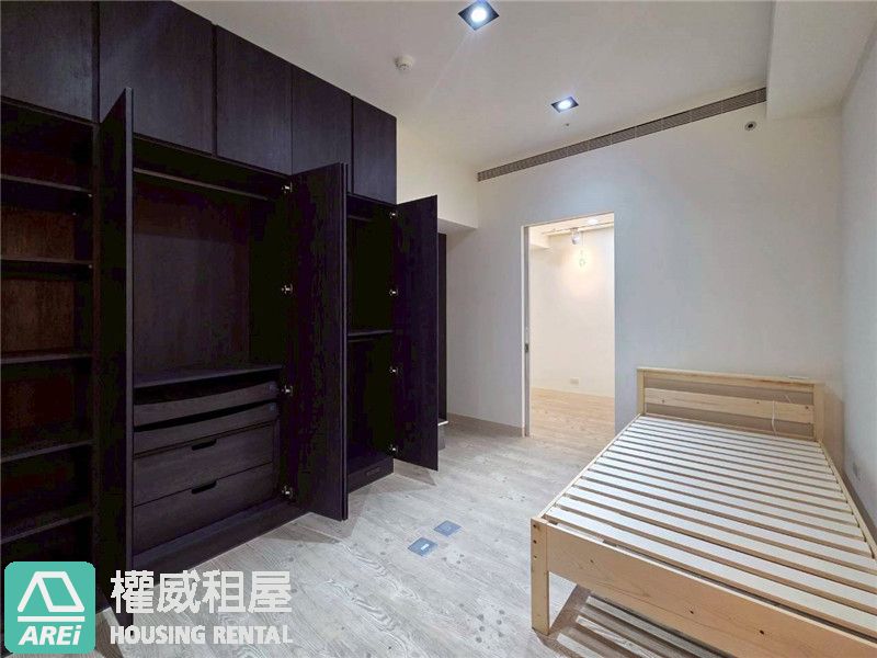 靜謐奢居 | 聯上涵景 | 擁攬山、潭、海、天四景合一，勾勒自由的畫布(詳洽帶看注意事項)