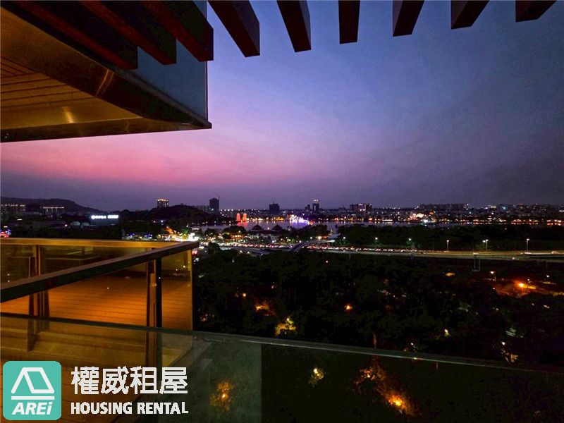 靜謐奢居 | 聯上涵景 | 擁攬山、潭、海、天四景合一，勾勒自由的畫布(詳洽帶看注意事項)