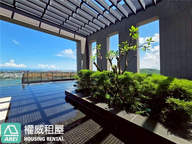 靜謐奢居 | 聯上涵景 | 擁攬山、潭、海、天四景合一，勾勒自由的畫布(詳洽帶看注意事項)
