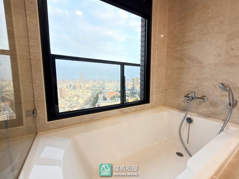 太普明日匯．光影詩篇｜設計師美學｜城市裡的質感棲所3+1房雙平車