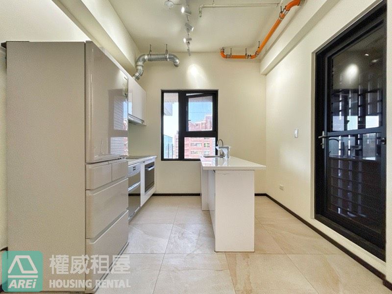 鉑愛悅 | 三鐵共構全新兩房車位 | 可租補可養貓