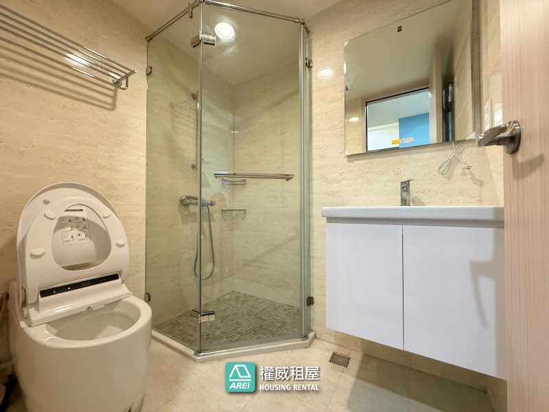 民生臻愛｜邊間3改2房+雙車位｜彈性空間好利用