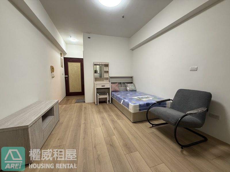 五塊厝站MRT│紅樓貴族│高樓層景觀全配套房