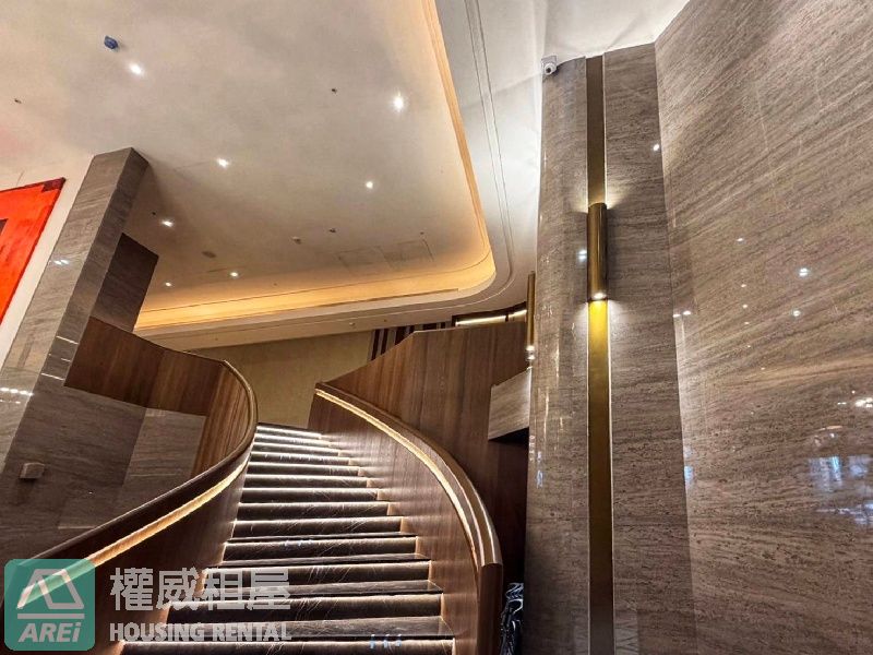 左營|興富發鉑愛悅|全新景觀兩房平車|可租補|家俱後補32F