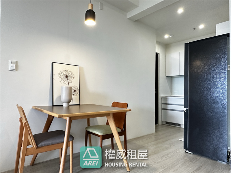 高雄大學特區｜永信原旭｜高樓層超美景觀宅