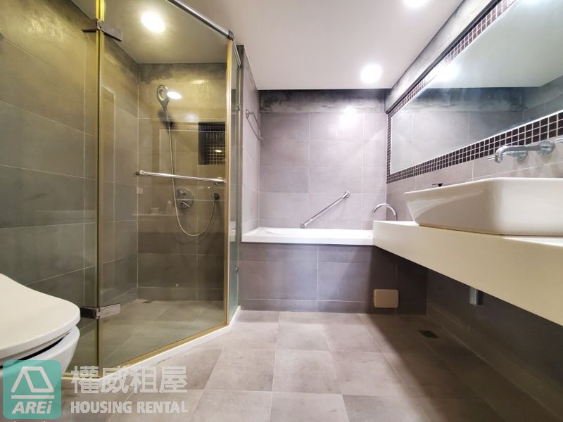 漢神本館新田大宅∣室內50坪大空間∣四房三衛二廳∣B1平面大車位