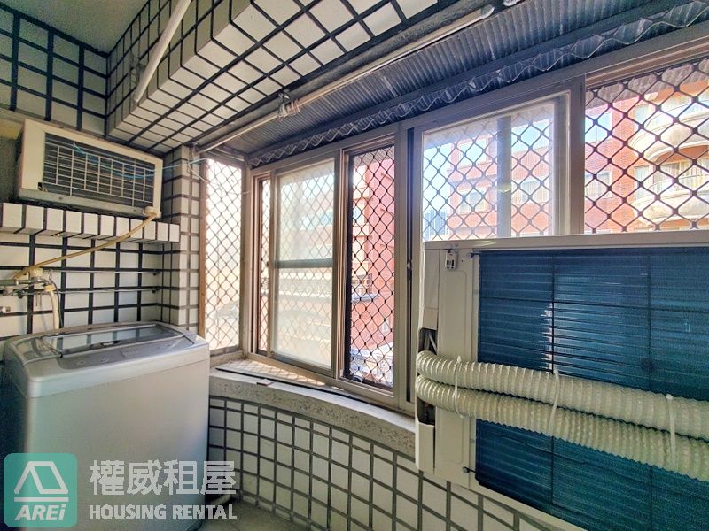 漢神本館新田大宅∣室內50坪大空間∣四房三衛二廳∣B1平面大車位