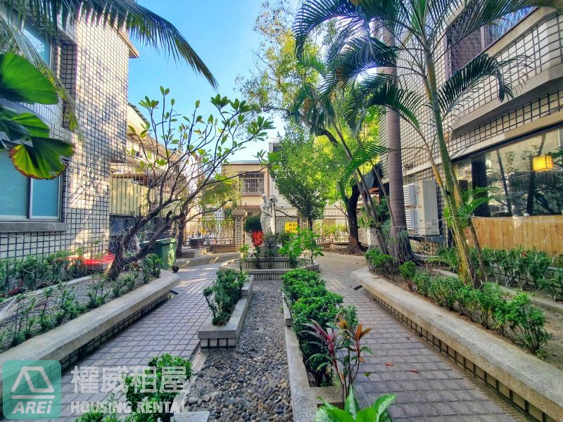 漢神本館新田大宅∣室內50坪大空間∣四房三衛二廳∣B1平面大車位