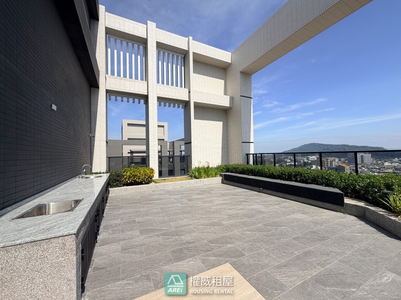 🌳 台積電｜蓮池潭清景麟幸福城｜全新未住三房｜充電樁車位🌳