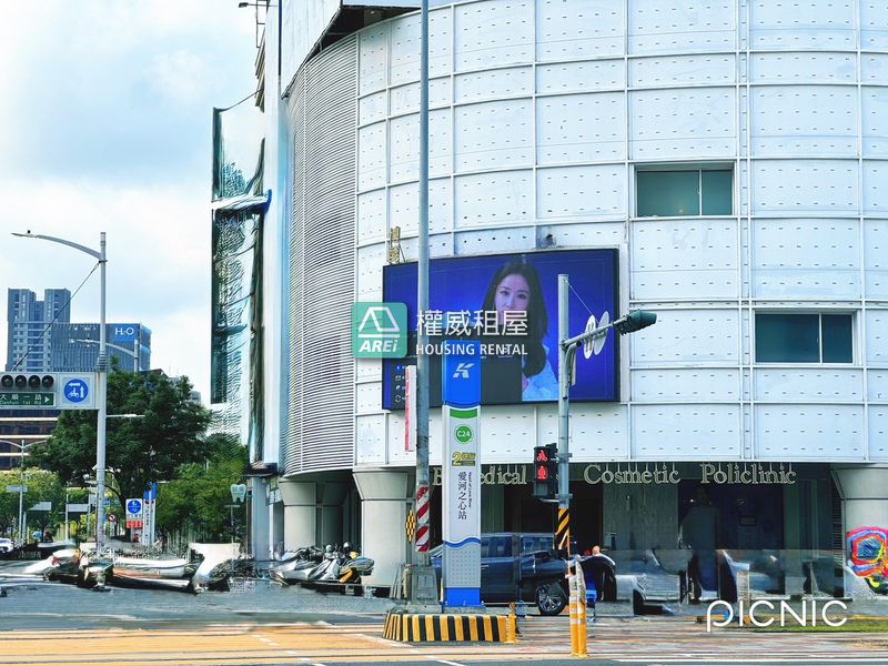 🌷MRT輕軌辦公室｜50坪凹子底｜朱沙大樓實用型商辦教室🌷