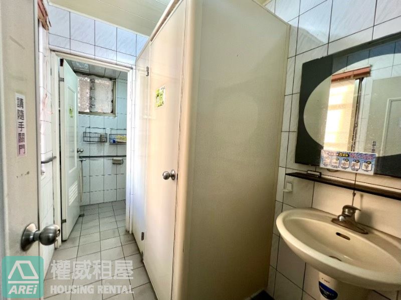 鼓山蛋黃區寬敞商務辦公室|R14捷運站