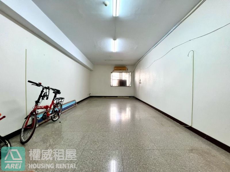 鼓山蛋黃區寬敞商務辦公室|R14捷運站