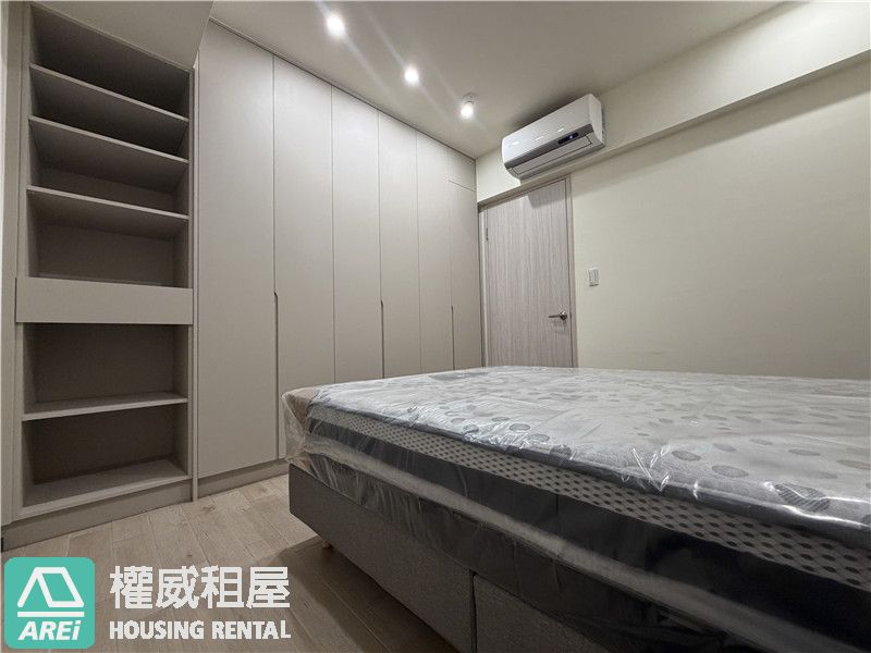 當城市風景成為家的背景 生活，也有了新的高度 ◆ 鉑愛悅 三房平車x可租補x左營高鐵 三鐵共構