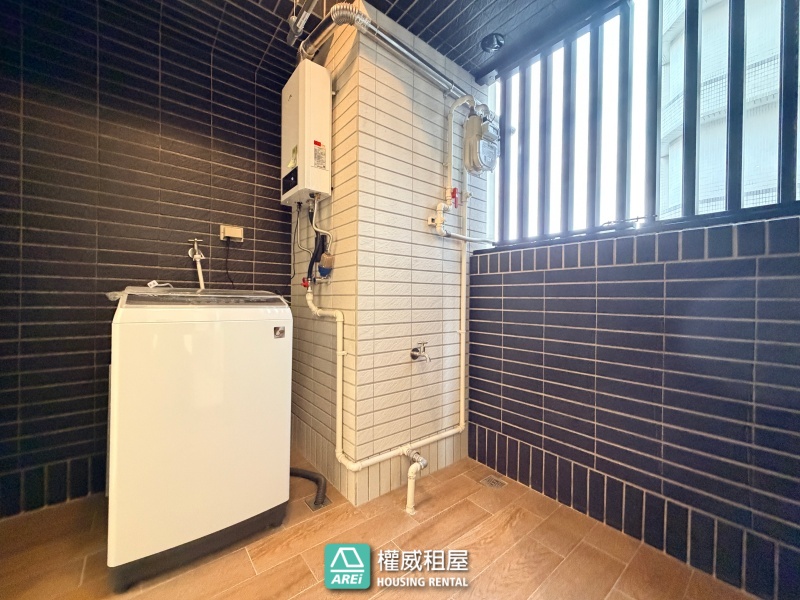 巨蛋捷運｜大氣珈柏麗｜高質感溫馨兩房