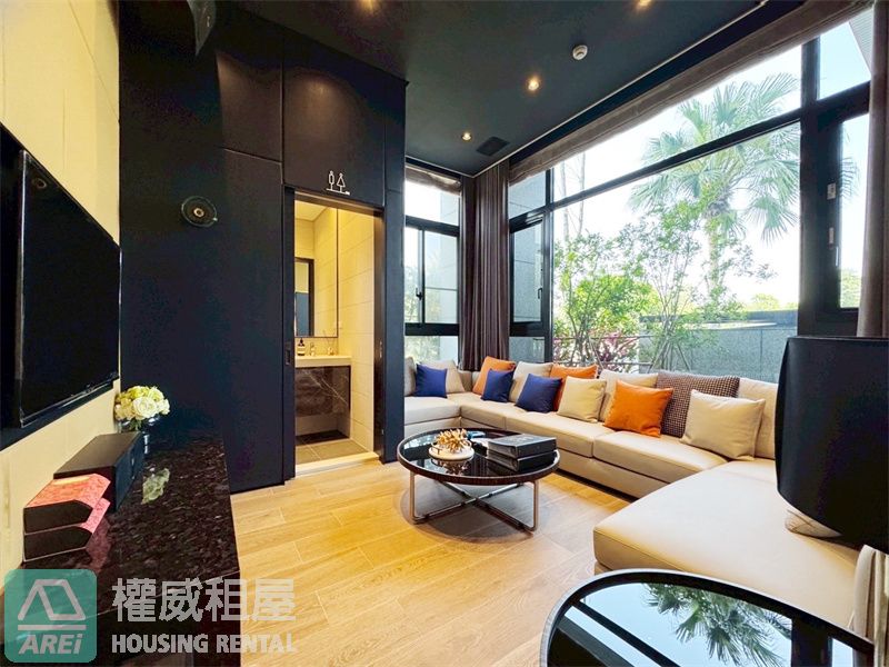 裝潢中｜台積電蓮池潭｜光洲耘海高樓綠景2+1房