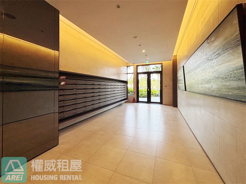 裝潢中｜台積電蓮池潭｜光洲耘海高樓綠景2+1房