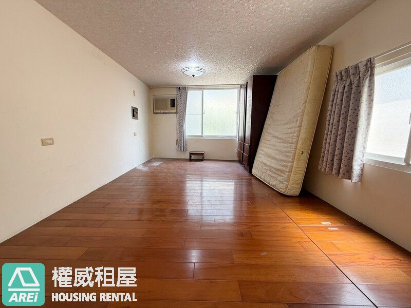 近IKEA／捷運獅甲站 ｜質感5樓透天|可租補入戶籍+可寵物+工作室