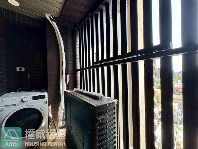 高鐵特區🚄鉑愛悅輕暖北歐風2房車位