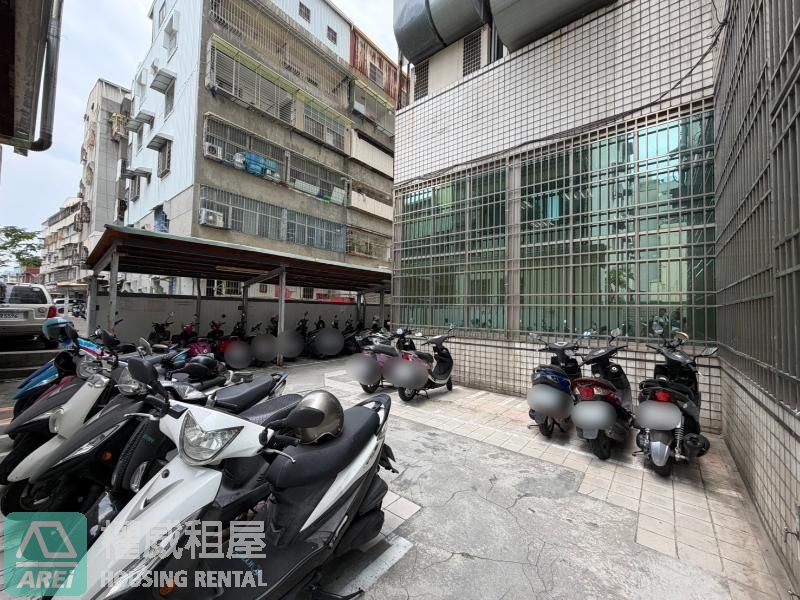 🏢三塊厝車站｜艾森豪商辦｜敞亮辦公室