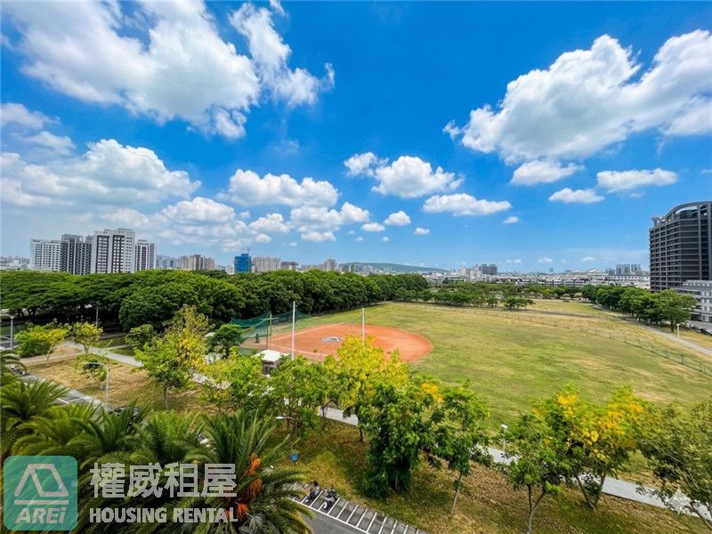 💎高大特區「芳崗左岸」 完善機能 三房含車位 | 可租補 | 可🐈
