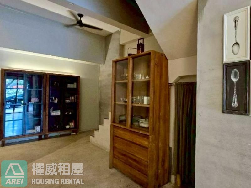 💎愛河畔×大面寬 × 專業廚房 ｜質感餐廚首選