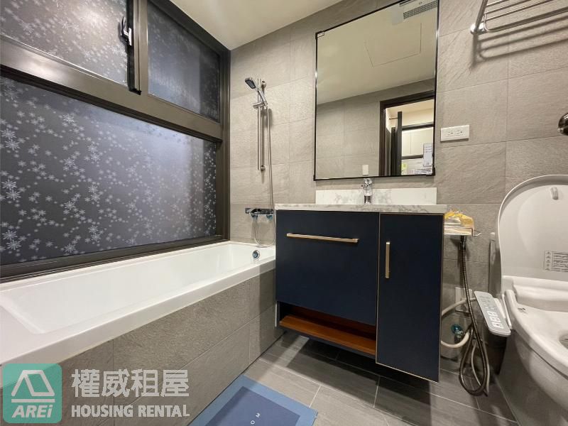 三多商圈MRT🚇星玥灣3房2廳平車🌲樹梢戶