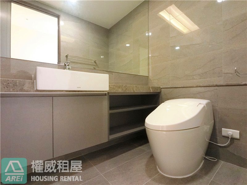 【新都廳】市政府學區・新都廳樂活3+1房雙平車