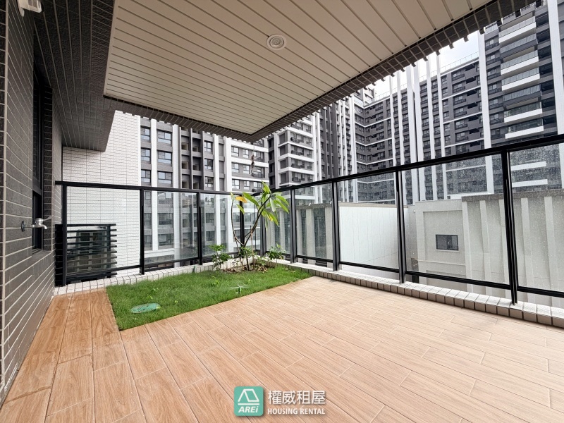 📖 青埔捷運旁．在高科實中未來裡，把生活住成喜歡的樣子｜2+1房平車