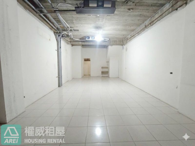 駁二旁燙金店面！七賢三路黃金商圈，展店必爭之王