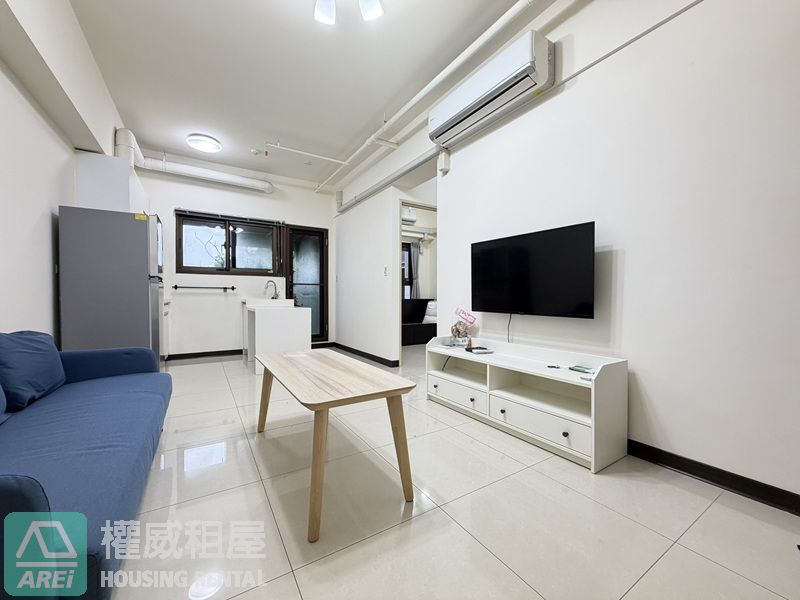 蓮池潭悅誠白淨正2房可租補