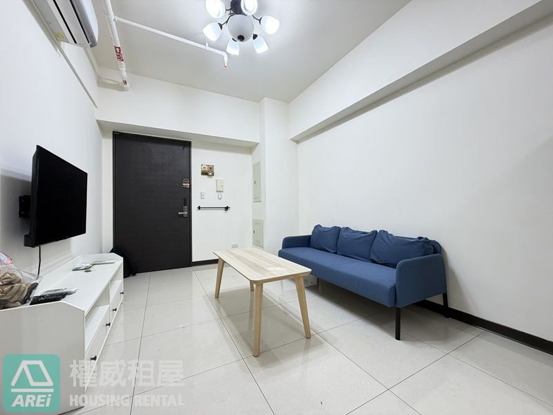 蓮池潭悅誠白淨正2房可租補