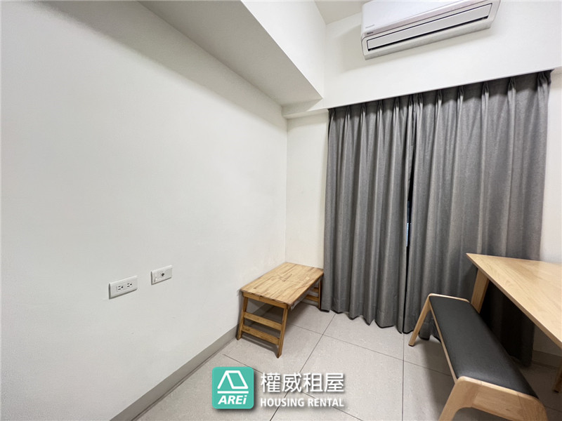 ★c歡迎租補|C35輕軌站旁.上文化|拎包入住正2房|大陽台