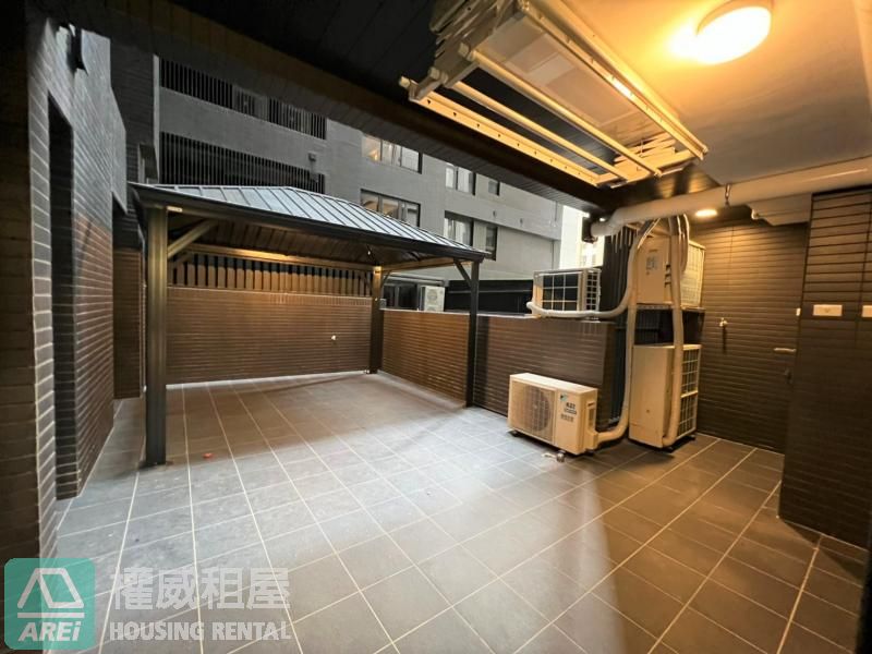 🌿美術皇居|泳池精湛3+1間套房|雙平車