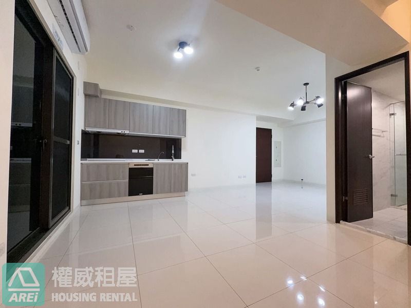仁武澄德商圈⭐️築上景2+1房空屋雙衛浴+平車