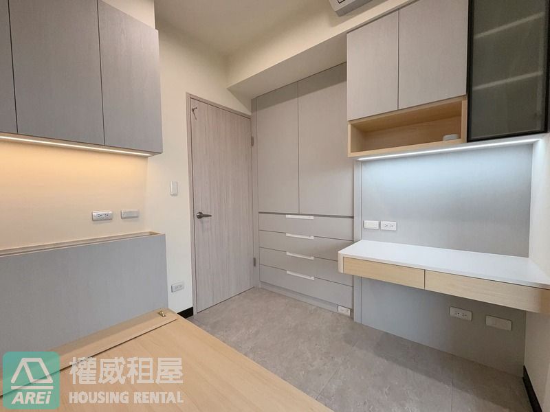 可租補⭐️中央公園MRT⭐️民生臻愛收納精緻裝潢3房