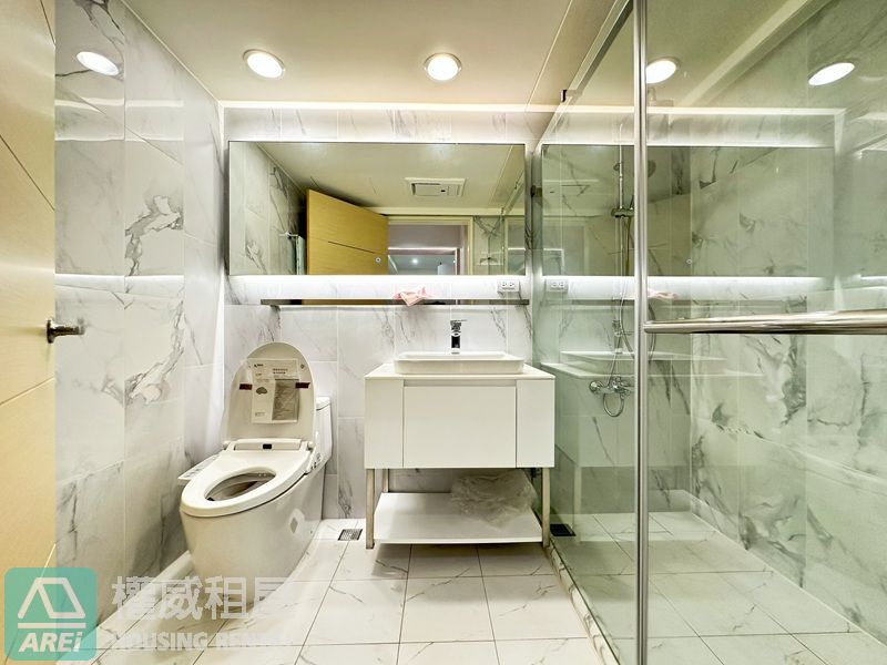 高鐵MRT高鐵棧夢幻裝潢正2房可租補