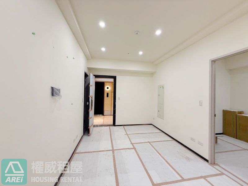 民生一號院｜中央公園首排｜步行捷運５分鐘｜附家電傢俱