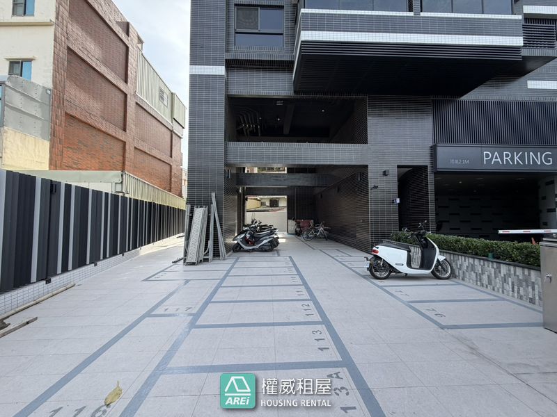 後勁MRT尊邑新界全新3房平車可租補