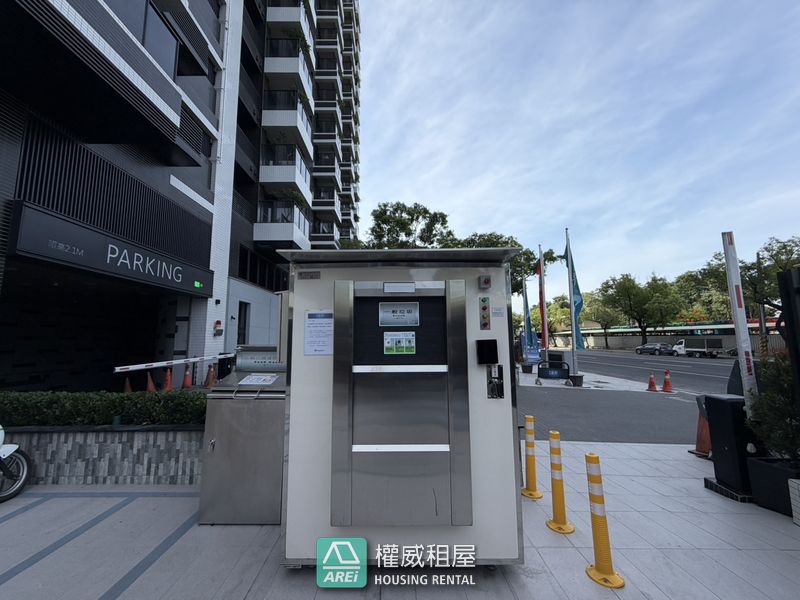 後勁MRT尊邑新界全新3房平車可租補