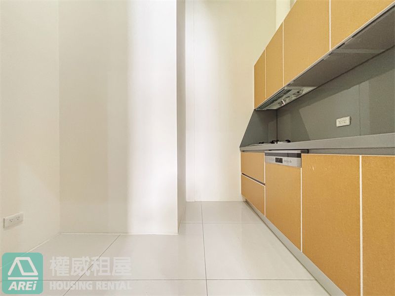 ⚡五甲全新醒目金店面稀有釋出！保泰一品