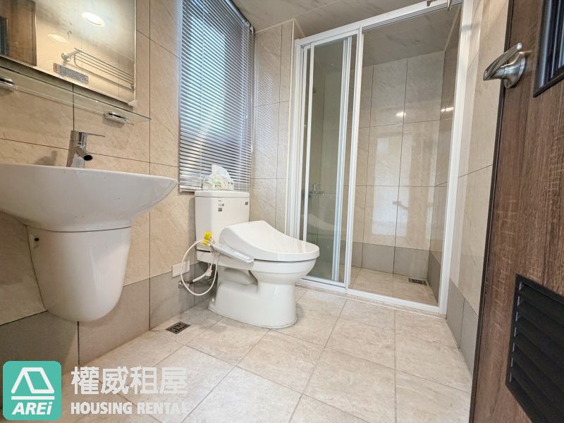 繽海｜從三多走向海岸，讓生活有一點柔光｜三房車位